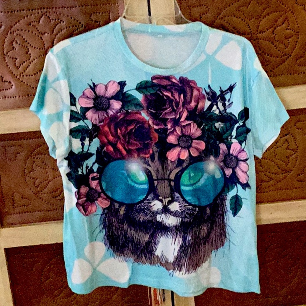 Blue Cat Graphic T-Shirt with Floral Design